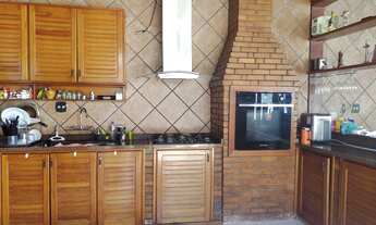 Imagem 6: Casa à venda condomínio Terra Verde Itaipu 212 m² 2 suítes armários varandas área de servi