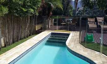 Imagem 3: Casa triplex com 4 suítes, 513 m² em condomínio à venda em Camboinhas