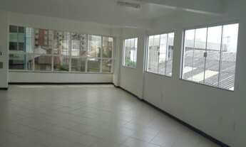 Imagem 2: SALA COMERCIAL em Macaé - RJ, Sol e Mar