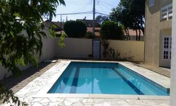 Imagem: SOBRADO EM BAIRRO