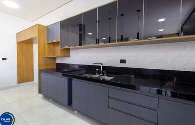 Imagem 3: Imóvel de alto padrão: Casa em condomínio com 3 quartos, 3 suítes e 4 vagas no Jardim Resi