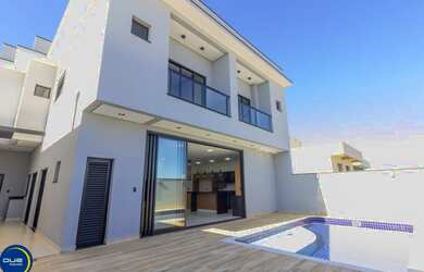 Imagem 2: Imóvel de alto padrão: Casa em condomínio com 3 quartos, 3 suítes e 4 vagas no Jardim Resi