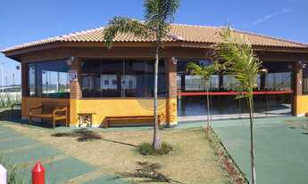 Imagem 3: Casa térrea com 3 suítes, escritório, gourmet, piscina e automação no condomínio Dona Mari