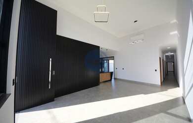 Imagem 7: Casa térrea de alto padrão à venda no Jardim Residencial Viena em Indaiatuba, com 3 suítes