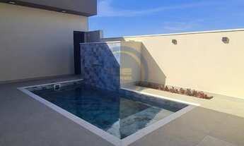 Imagem 7: Refinada Casa Térrea à Venda no Condomínio Dona Maria Cândida, Indaiatuba/SP - 3 Suítes, 4