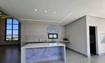 Imagem 6: Casa em Condomínio de Luxo em Indaiatuba-SP: 3 Quartos, 3 Suítes, 2 Salas, 5 Banheiros, 4