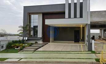 Imagem: Casa térrea de alto padrão no Condomínio