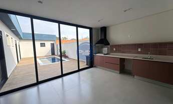 Imagem 7: Casa Térrea de Luxo em Condomínio na Vila Rubens - Indaiatuba-SP: 3 Quartos, 3 Suítes, Laz