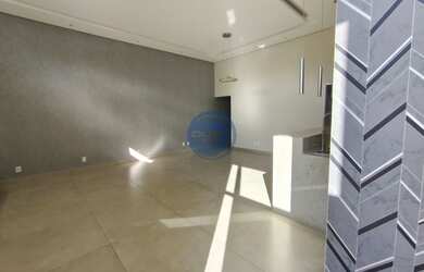 Imagem 3: Casa de Luxo no Condomínio Mantova: 3 Quartos, 1 Suíte, 2 Salas, 2 Banheiros, 115m² - Jard