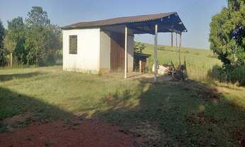 Imagem 4: Oportunidade imperdível: Sítio à venda em Elias Fausto-SP, bairro Cardeal, 3 quartos, 1 sa