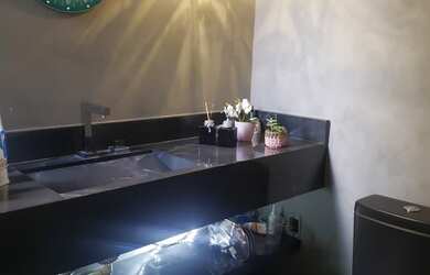 Imagem 2: Lindo sobrado no condomínio residencial Park Real em Indaiatuba