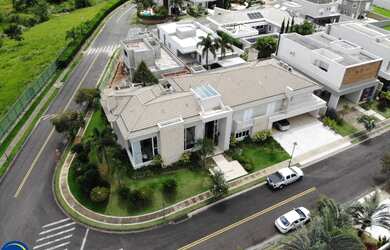 Imagem 2: Residência de alto padrão no condomínio Vila Paradiso em Indaiatuba