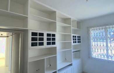 Imagem 7: JARDIM GUANABARA, PRÉDIO COM PISCINA E SALÃO DE FESTAS