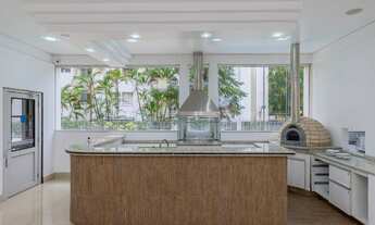 Imagem 3: Apartamento com vista livre, andar alto, iluminado em prédio super charmoso, Campo Belo Zo