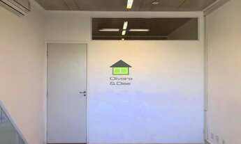 Imagem 6: Sala comercial para locação na Granja Viana, com 123m2 - Com três banheiros, sala para reu