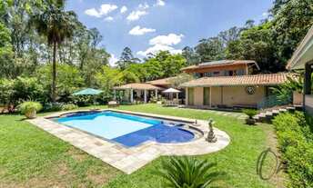 Imagem: Luxuosa mansão em condomínio na Granja