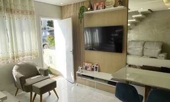 Imagem: Casa em Condomínio à Venda em Cotia-SP