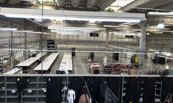 Imagem 5: Galpão com 2.722m² de área constriuda, em condominio fechado, otima construção, em Itapev