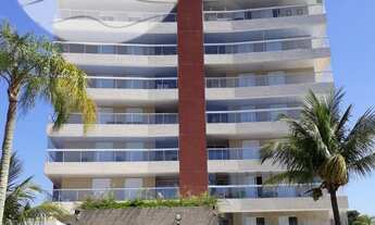 Imagem 3: Apartamento no 1º andar, prédio pé na areia, varanda, ampla área de lazer