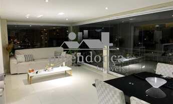 Imagem: Apartamento espaçoso com 4 quartos sendo