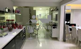 Imagem 5: Apartamento espaçoso com 4 quartos sendo 3 suítes e 4 vagas, 244m²