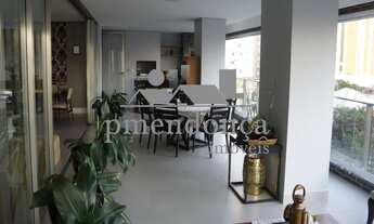 Imagem 2: Apartamento de Alto Padrão, com espaçosa varanda gourmet na Vila Madalena