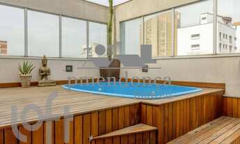 Imagem: Cobertura duplex em Perdizes, com piscina