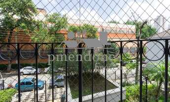 Imagem 2: Apartamento reformado na Pompeia com 3 quartos( 1 suíte ) e 2 vagas, 82m²