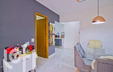 Imagem 6: Apartamento reformado em Higienópolis com 2 quartos ( 1 suíte ) e 2 vagas, 81m²