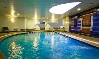 Imagem 2: Cobertura Duplex no Alto de Pinheiros com 5 suítes e 5 vagas, 886 m²