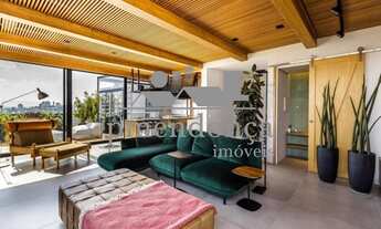 Imagem 2: Cobertura duplex em Pinheiros com vista panorâmica e fino acabamento, espaçosa e bem distr