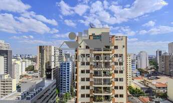 Imagem 4: Ótimo apartamento no 2º andar, localizado na Rua Alves Guimarães, com 129m²