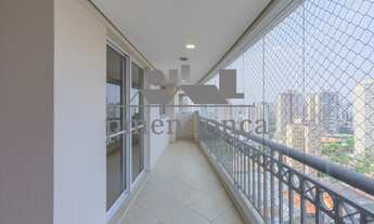 Imagem 2: Apartamento de 172m² em andar alto com vista livre, 4 quartos (3 suítes) e 3 vagas