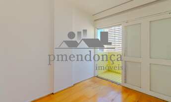 Imagem: Apartamento com sacada em Pinheiros com