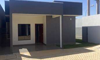 Imagem 2: 2 dormitórios, 1 suítes, 2 banheiro, 1 vaga na garagem, 180M² de Área Total