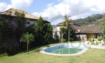 Imagem 3: Chácara bem localizada ideal para moradia à venda em Juquitiba / SP