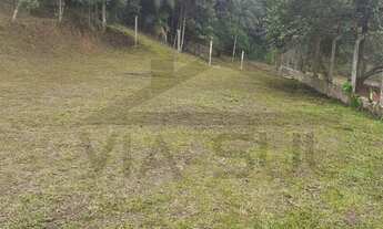 Imagem 6: Linda chácara com espaço aproveitável, apenas 2 km da Rodovia Regis Bittencourt. EXCELENTE