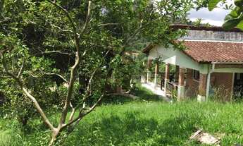 Imagem 2: Chácara à venda em Juquitiba/SP, com ótima localização à apenas 2.8 km do centro, imóvel t