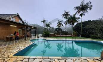 Imagem 2: Chácara em um lugar tranquilo para relaxar à venda em Juquitiba / SP