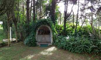 Imagem 7: 7.900 m²) Excelente propriedade, com linda casa sede sobrado, riacho que passa no fundo d