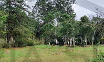 Imagem 6: Terreno com 4.500m² de área desmatada e plana para construção, 05 lagos com água corrente