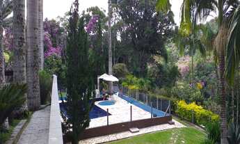 Imagem 6: Chácara bem localizada com estrutura completa, conforto, lazer e segurança à venda em Juqu