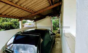 Imagem 5: 400 m²) Casa bem localizada, no centro de Juquitiba/SP, com 23 metros de frente, com espa