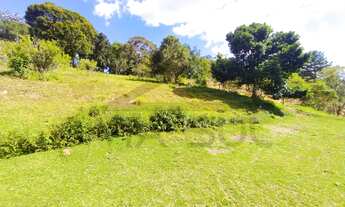 Imagem 4: Chácara modesta à venda em Juquitiba/SP, com fácil acesso e boa localização