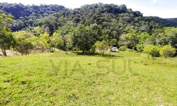 Imagem 2: Chácara modesta à venda em Juquitiba/SP, com fácil acesso e boa localização