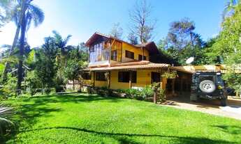 Imagem: Exuberante chácara de 4.700 m² à venda