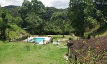 Imagem: Sítio à venda em Juquitiba / SP, com boa