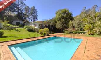 Imagem: Sítio à venda em Juquitiba / SP, rodeado