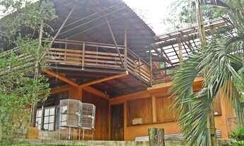 Imagem: Excelente sítio rico em água com nascente