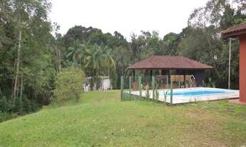 Imagem 3: Excelente sítio, ideal para lazer, contendo casa sede arejada em fino acabamento localizad